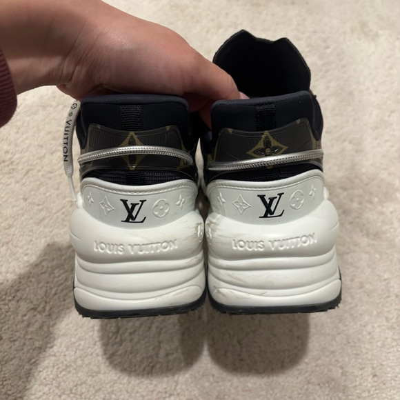 Louis Vuitton Run 55 Sneaker - Picture 6 of 8